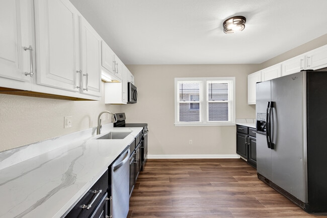 Photo - 3934 E Adams Ave Unit 3934 Upper