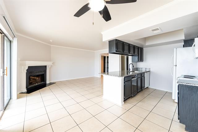 Building Photo - 4552 Chaha Rd Unit 205