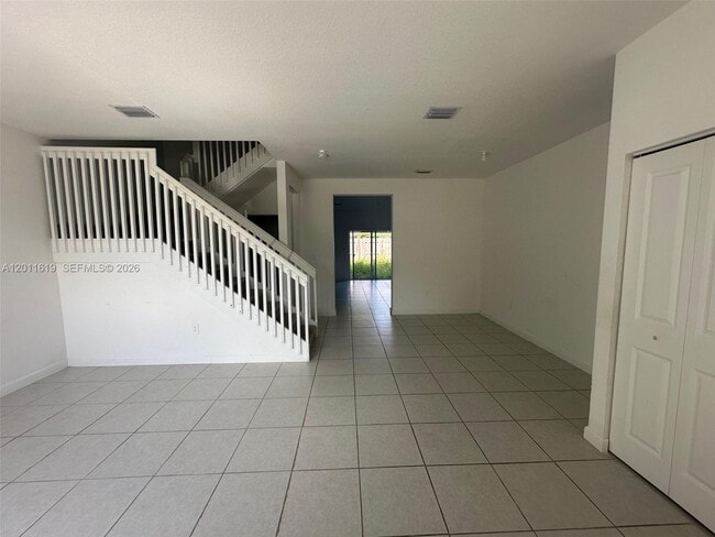 1684 SE 26th Ter