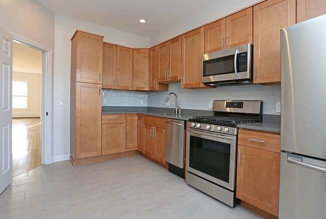 Photo - 102 Union Pk St Unidad 3