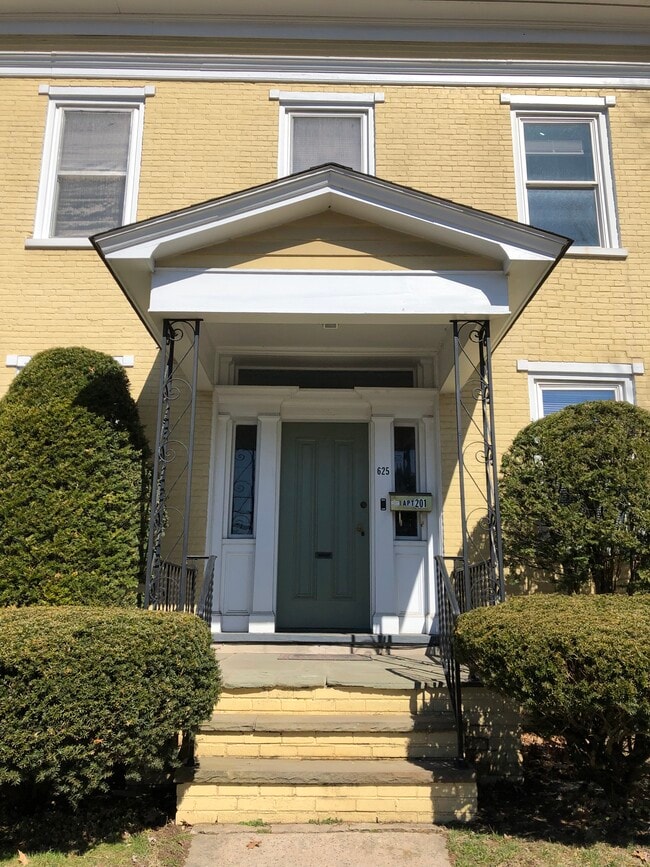 Photo - 625 Bloom St Unit 2