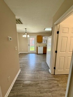 Photo - 1638 Maple View Way
