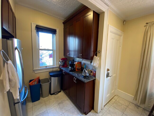 Photo - 380 Highland Ave Unit #381-2