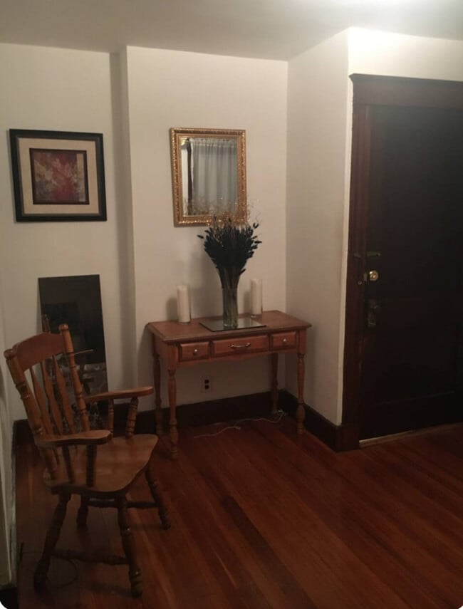 Photo - 119 Dale St Unit Dale St