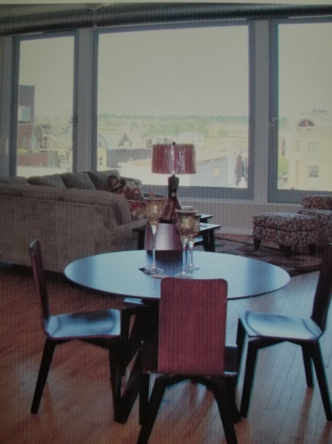 Lofts @ 319 - Lofts @ 319