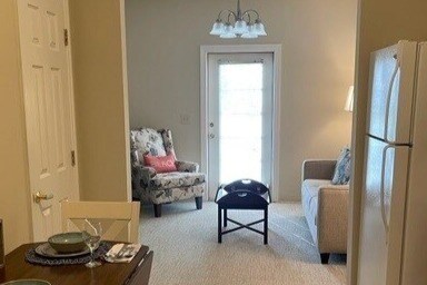 entry through the the kitchenette