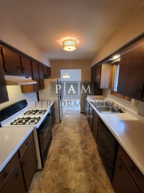 Photo - 12304 W Dearbourn Ave