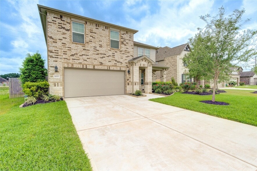 6027 Jenna Wy