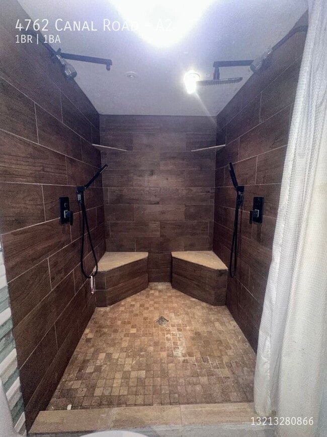 Photo - 4762 Canal Rd Unit A2
