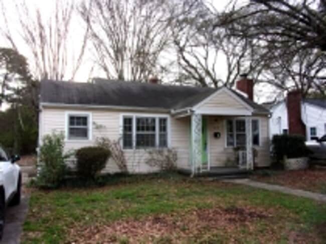 Building Photo - 517 S Jones Ave