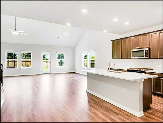 Photo - 109 Fairmeadow Downs Dr