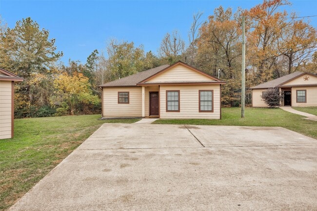 Building Photo - 3129 Molly Dr