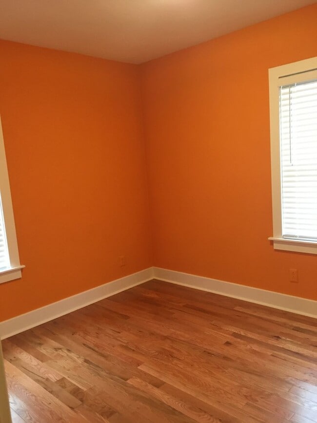 Photo - 511 Cutler St
