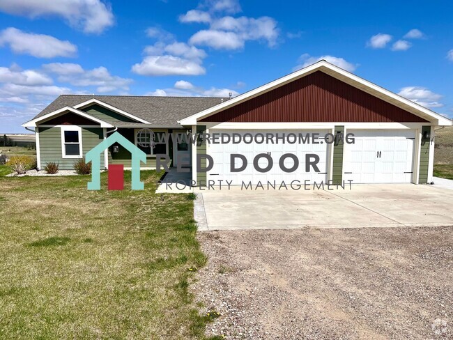 Building Photo - Modern Country Living Just Minutes from Town! Rental