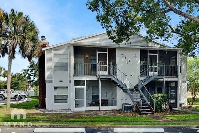 Photo - 107 Northlake Dr