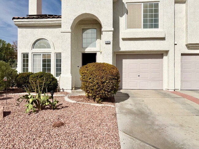 Building Photo - UPGRADED 2 BEDROOM TOWNHOME | SOLAR + PRIVATE YARD | SILVERADO RANCH / HENDERSON