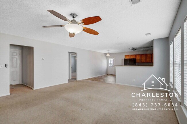 Photo - 104 Wildberry Ln