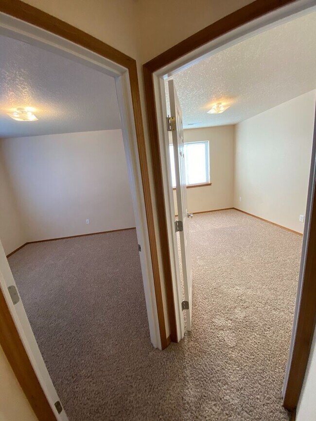 Photo - Centrally Located Townhouse w/ Single Car Garage!