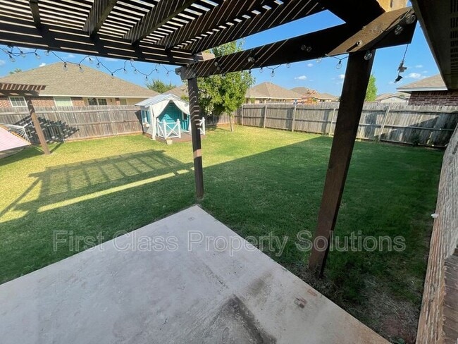 Photo - 2265 Blue Jay Dr