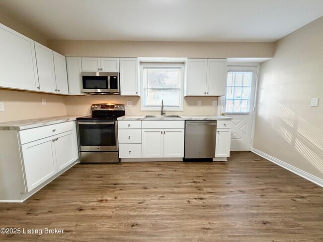 Photo - 5100 Miles Ln