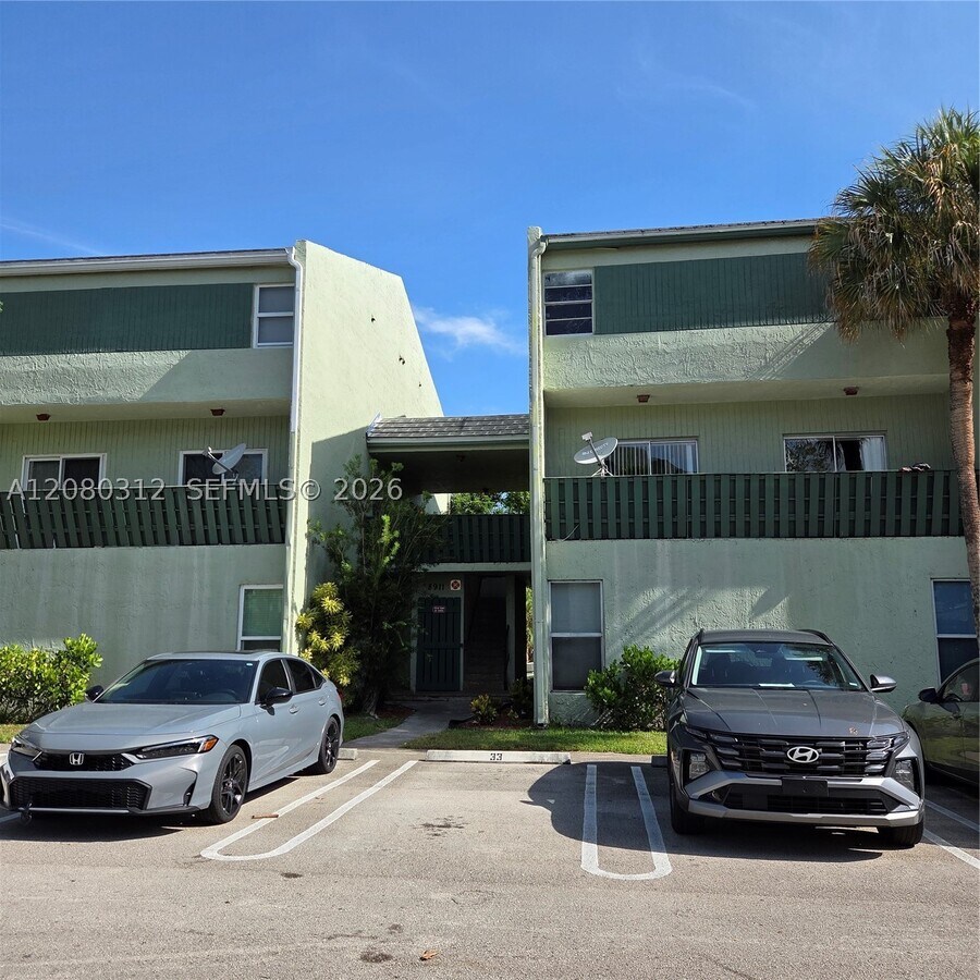 Photo - 8911 NW 28th Dr