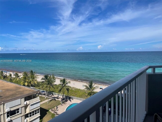 Building Photo - 1950 S Ocean Dr Unit 8K