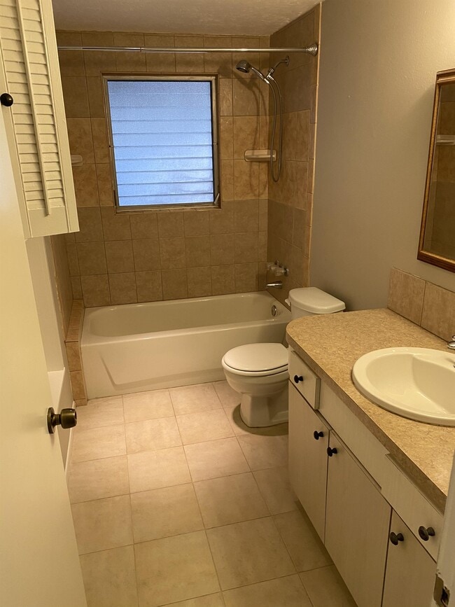 Photo - 2131 Montclair Dr