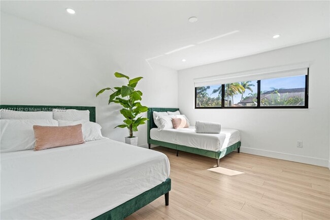 Photo - 8300 NW 166th Terrace