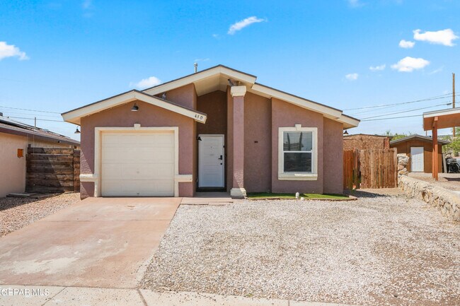 Building Photo - 450 Sunrise Hills Dr