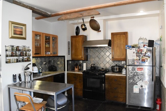 Photo - 58th St. 536-540 Unit 540
