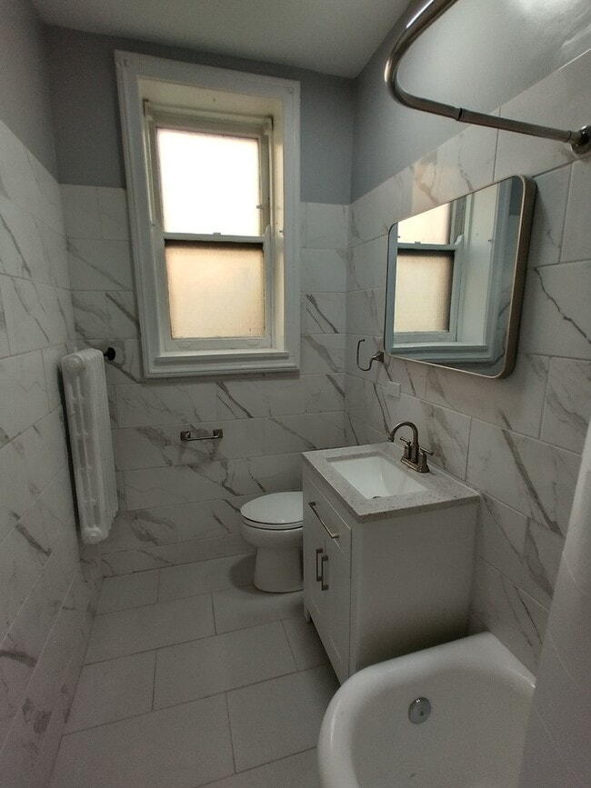 Photo - 1216 W Jarvis Ave Unit G