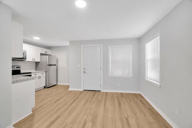 Photo - 8112 N Mulberry St Unit 3