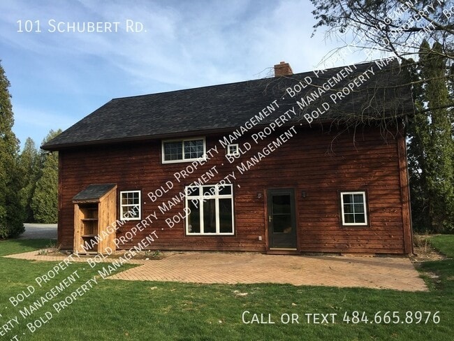 Photo - 101 Schubert Rd