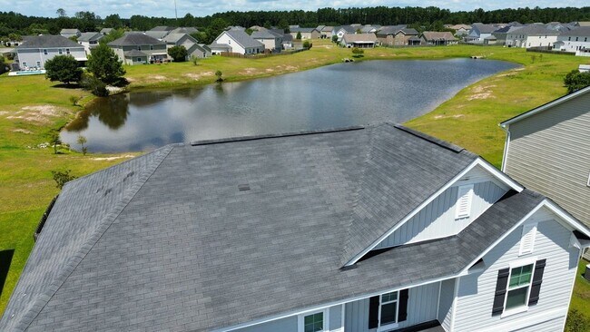 Photo - 105 Grimsby Rd