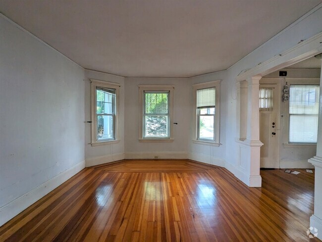 Building Photo - 138 North St Rental