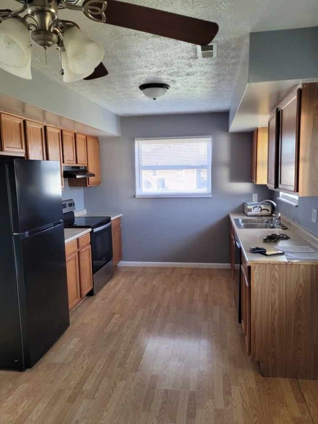 Photo - 7092-7094 N Manor Dr Unidad 7094