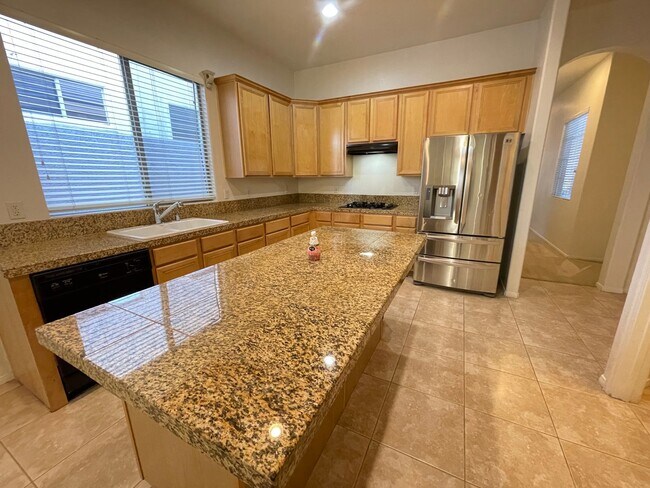 Photo - 10689 Arundel Ave