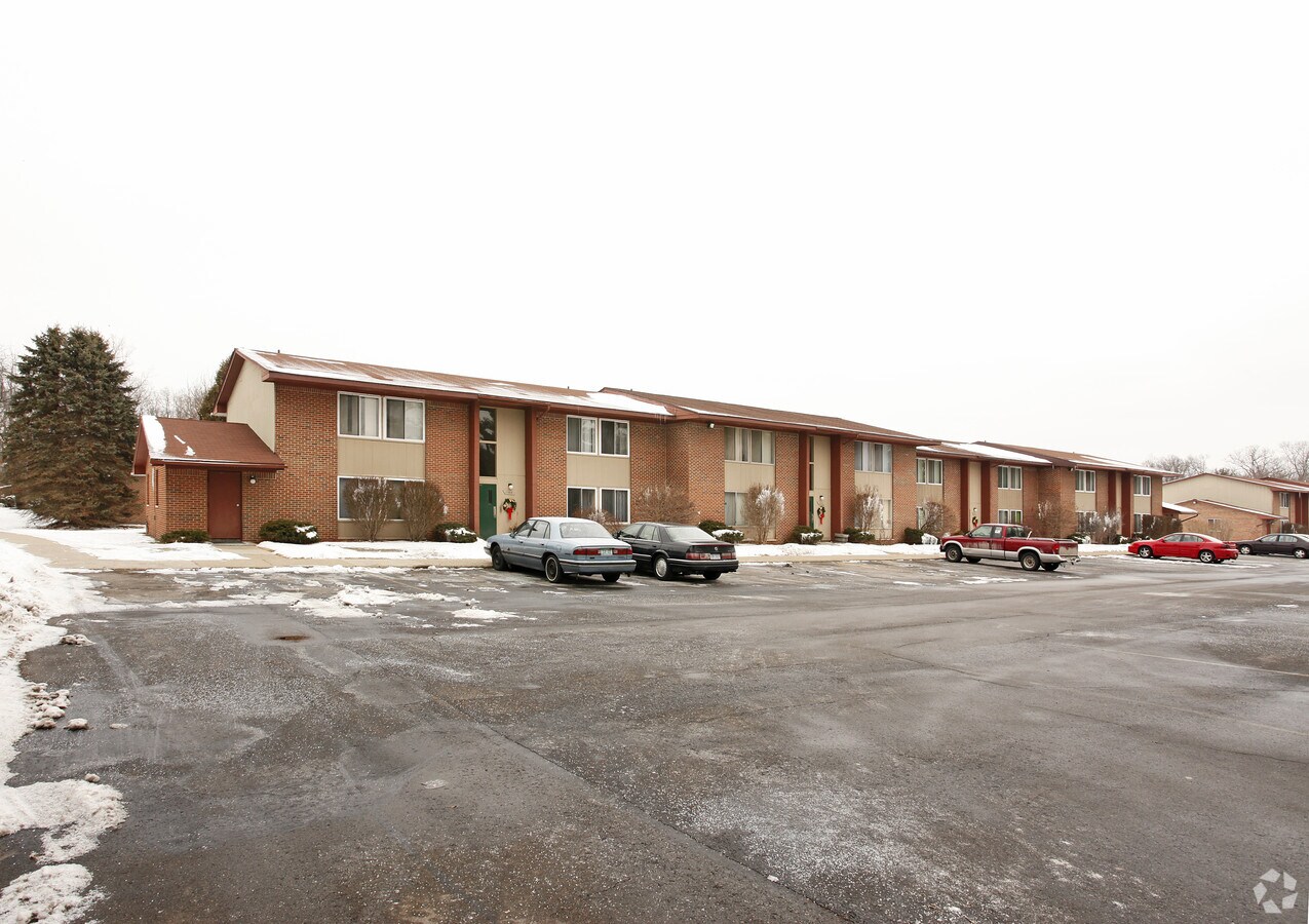 Pine Knoll-Whitmore Lake - Pine Knoll-Whitmore Lake