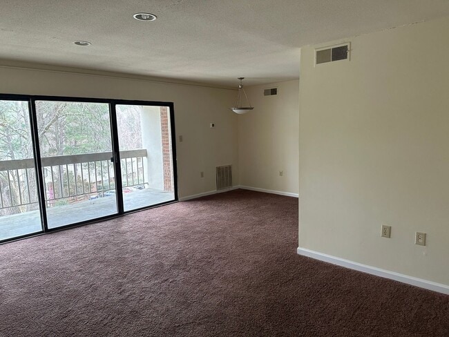 500 Umstead Dr