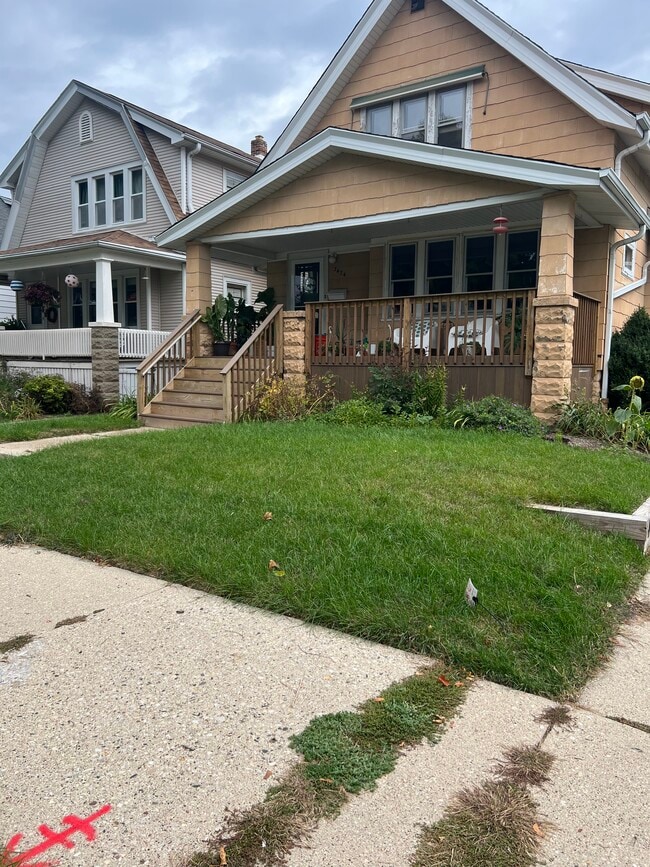Building Photo - 3474 S Indiana Ave