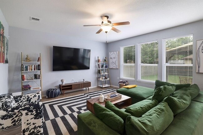 Photo - 8716 Panadero Dr