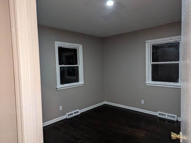 Photo - 4300 Laurel Ave