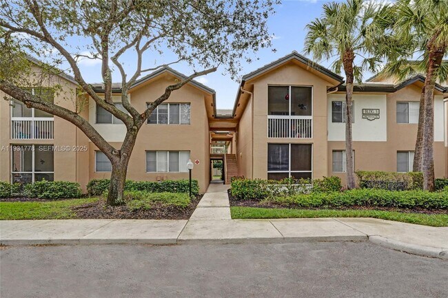 Photo - 9901 Westview Dr Unit 325