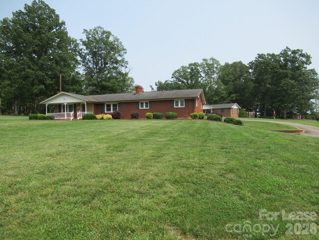 Photo - 1357 Beal Rd