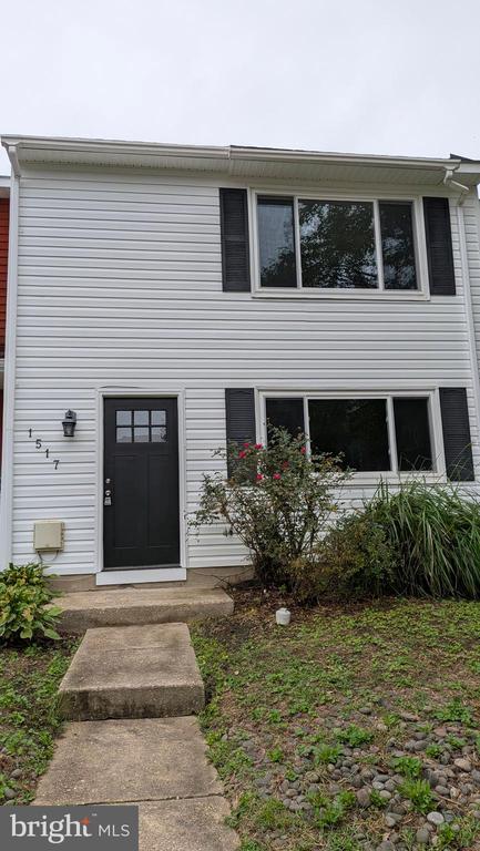 Building Photo - 1517 Winterberry Dr Rental