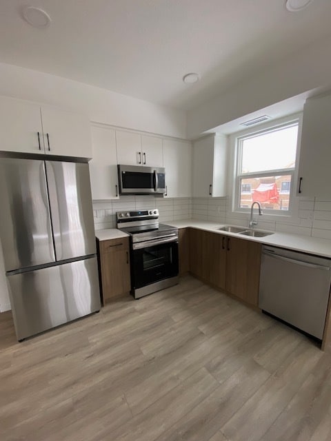 Photo - 9223 228 St NW