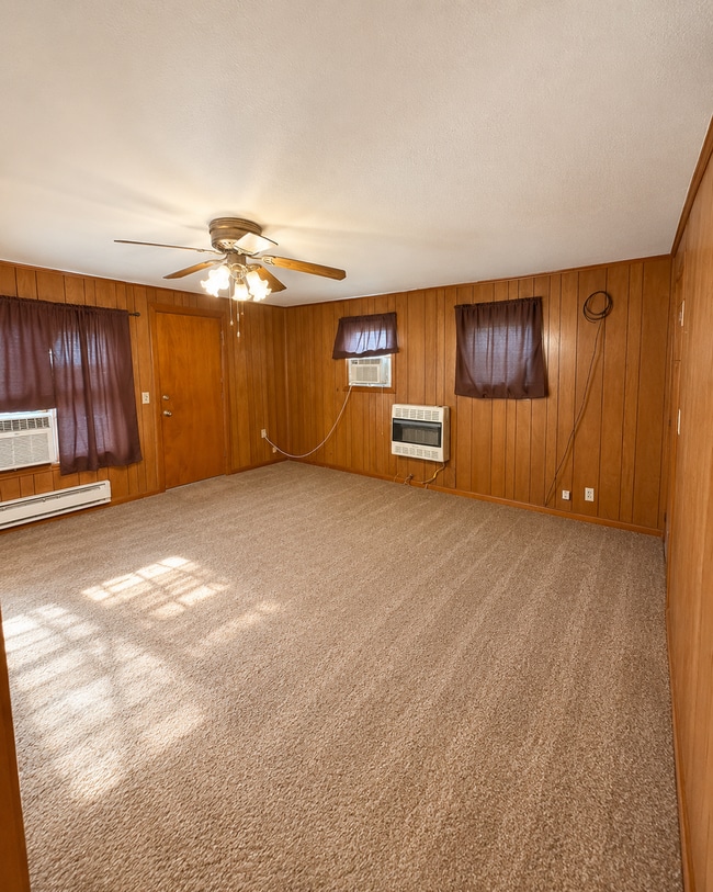 Photo - Charming 3 Bedroom Home in the Heart of Oilton