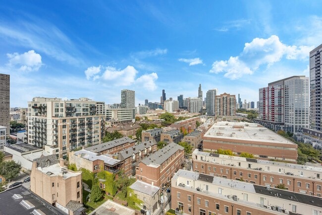 Photo - 320 E 21st St Unit 604