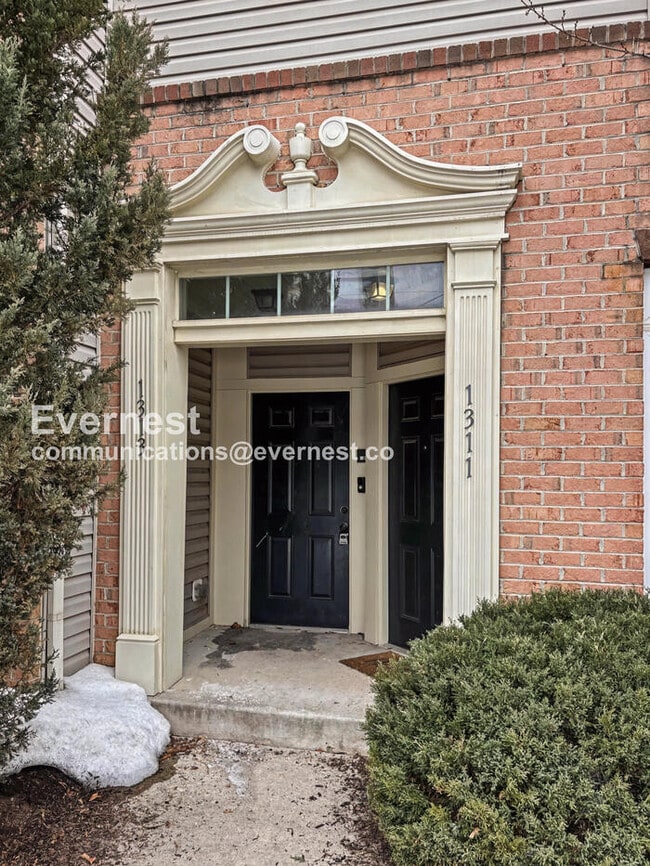 Photo - 1313 Cheswick Ln