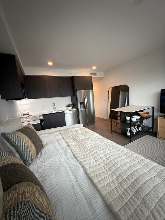 Photo - 162 NE 22nd St Unit S1